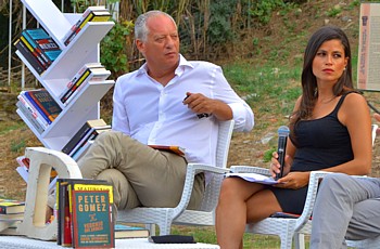 I giornalisti Peter Gomez e Veronica Gentili I giornalisti Peter Gomez e Veronica Gentili