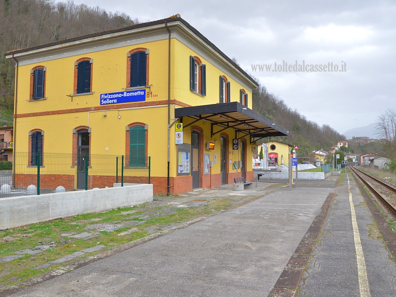 FERROVIA AULLA-LUCCA (30 Marzo 2024) - La stazione di Rometta con il nuovo look dopo gli interventi di ristrutturazione