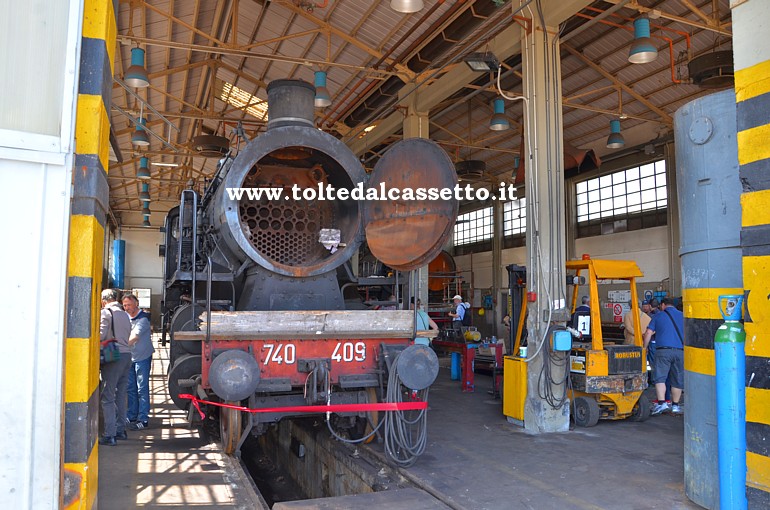 MUSEO TRENI STORICI DELLA SPEZIA (Porte Aperte del 25 Aprile 2018) - Fase di restauro della locomotiva a vapore 740-409