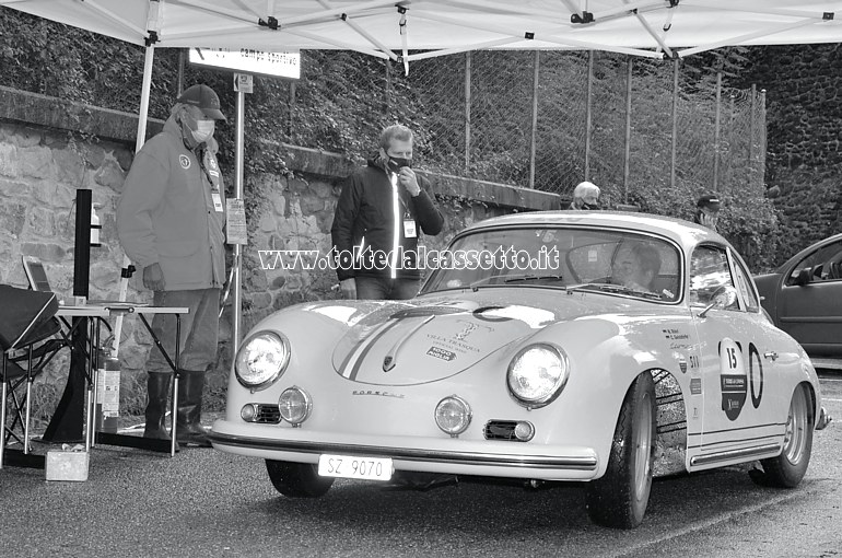 GRAN PREMIO TERRE DI CANOSSA 2020 - La Porsche 356 Carrera anno 1956 dei tedeschi Geistdrfer e Kurth (Numero di gara: 15)
