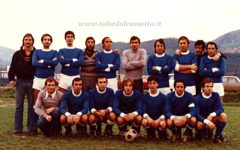 SANTO STEFANO DI MAGRA - La squadra di calcio amatoriale del Bar Moderno (foto d'epoca)