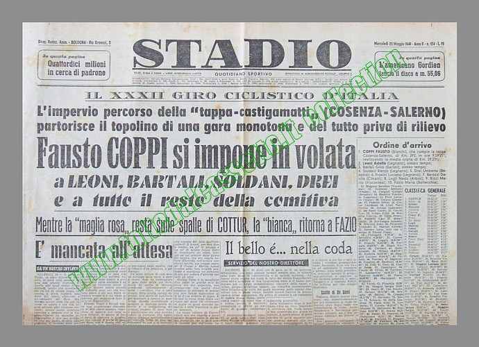 STADIO del 25 maggio 1949 - Al 32 Giro d'Italia Fausto Coppi vince la tappa Cosenza-Salerno