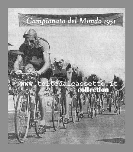 FERDY KUBLER guida il gruppetto dei fuggitivi che giunger al traguardo del Campionato del Mondo 1951 di ciclismo su strada. In 3a e 4a posizione si riconoscono gli italiani Bevilacqua e Minardi