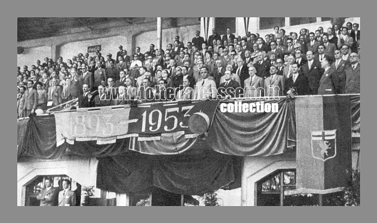 GENOVA 1953 - La tribuna d'onore dello stadio di Marassi durante la festa per i sessanta anni del "Grifone" (1893-1953)