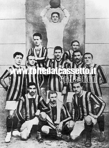 La formazione dell'Internazionale che ha vinto il campionato 1909-1910 (1 scudetto)